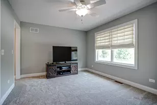 634 E Sunnyside Ave, Libertyville, IL 60048 - Photo 33