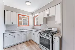 2557 N Lockwood Ave, Chicago, IL 60639 - Photo 9