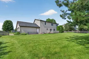 2607 Little Bluestem Rd, Morris, IL 60450 - Photo 41