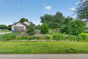 2607 Little Bluestem Rd, Morris, IL 60450 - Photo 37