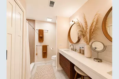 585 Edinburgh Lane #B, Prospect Heights, IL 60070 - Photo 19