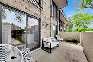 1714 Northfield Square, Northfield, IL 60093 - Photo 5