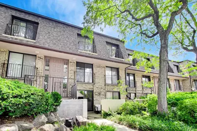 1714 Northfield Square #B, Northfield, IL 60093 - Photo 3