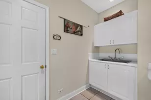 41W438 Barlow Dr, Saint Charles, IL 60175 - Photo 23