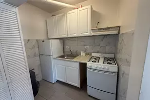 3420 W Irving Park Ave, Chicago, IL 60618 - Photo 7