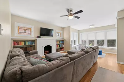 4855 N Washtenaw Avenue #2, Chicago, IL 60625 - Photo 3
