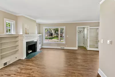 622 Sexton Street, Aurora, IL 60505 - Photo 7