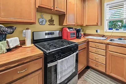 523 E Mitchell Street, Salem, IL 62881 - Photo 17