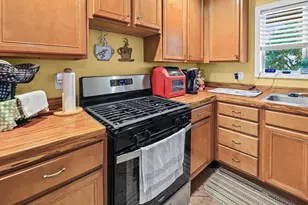 523 E Mitchell St, Salem, IL 62881 - Photo 17