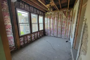 2302 W Addison St, Chicago, IL 60618 - Photo 15