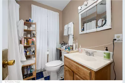 3640 N Artesian Avenue, Chicago, IL 60618 - Photo 7