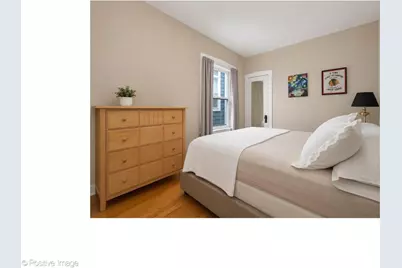 3640 N Artesian Avenue, Chicago, IL 60618 - Photo 5
