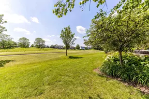 15 Eagle Ridge Dr, Hawthorn Woods, IL 60047 - Photo 55