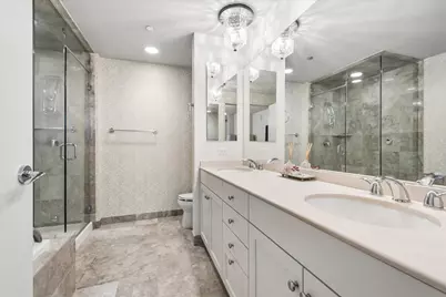 600 N Lake Shore Drive #2411, Chicago, IL 60611 - Photo 15