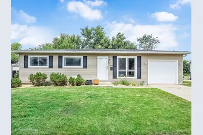 422 Walnut Drive, Streamwood, IL 60107 - Photo 1