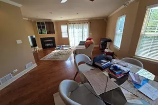 886 S Insignia Ct, Palatine, IL 60067 - Photo 7
