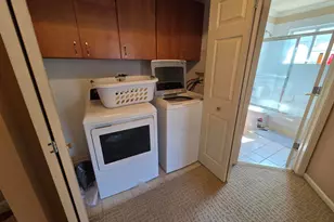 886 S Insignia Ct, Palatine, IL 60067 - Photo 11