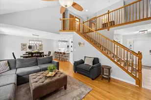 6602 Natasha Ct, Countryside, IL 60525 - Photo 5