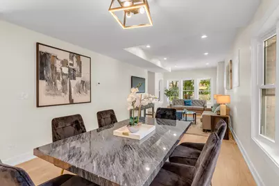 5029 W Windsor Avenue, Chicago, IL 60630 - Photo 5