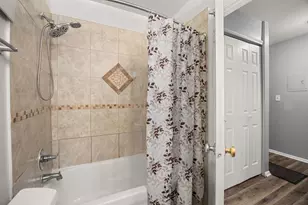 8305 Route 53 St, Woodridge, IL 60517 - Photo 11
