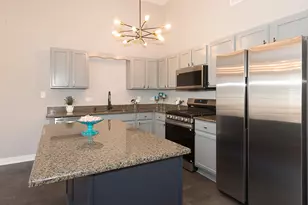 20176 Ash Ln, Lynwood, IL 60411 - Photo 5
