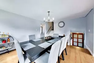 9007 W 92nd St, Hickory Hills, IL 60457 - Photo 15