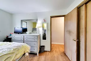 9007 W 92nd St, Hickory Hills, IL 60457 - Photo 21