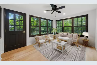 1025 Elizabeth Avenue, Naperville, IL 60540 - Photo 21
