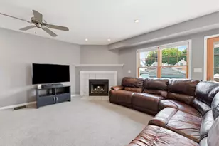 5457 N Monitor Ave, Chicago, IL 60630 - Photo 17