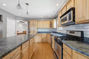 5457 N Monitor Ave, Chicago, IL 60630 - Photo 15