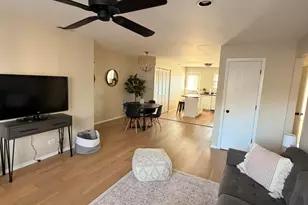 120 E Winchester Rd, Libertyville, IL 60048 - Photo 3