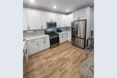 1034 N Drake Avenue, Chicago, IL 60651 - Photo 3