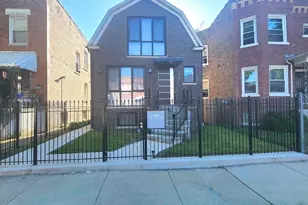 1034 N Drake Ave, Chicago, IL 60651 - Photo 17