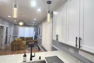 1034 N Drake Ave, Chicago, IL 60651 - Photo 5