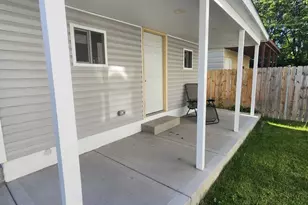 1034 N Drake Ave, Chicago, IL 60651 - Photo 15