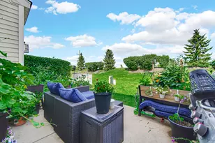 15239 Kenmare Cir, Manhattan, IL 60442 - Photo 17