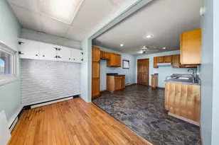 3447 E 27th Rd, Marseilles, IL 61341 - Photo 5