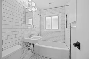 2207 Crawford Ave, Evanston, IL 60201 - Photo 13