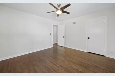 2207 Crawford Avenue, Evanston, IL 60201 - Photo 15