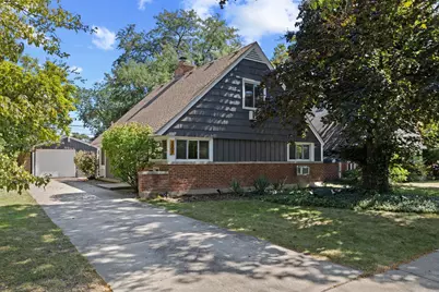 2207 Crawford Avenue, Evanston, IL 60201 - Photo 1