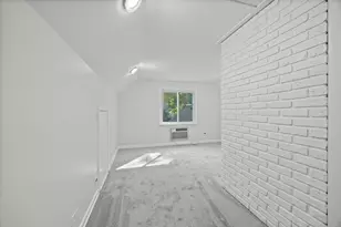2207 Crawford Ave, Evanston, IL 60201 - Photo 21
