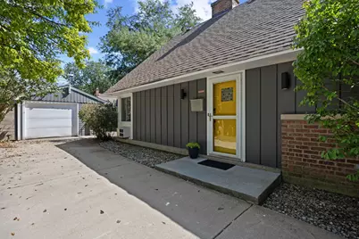 2207 Crawford Avenue, Evanston, IL 60201 - Photo 3