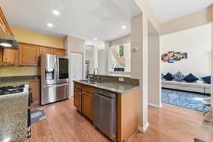 122 Bay Dr, Itasca, IL 60143 - Photo 5