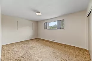 9701 Kedvale Ave, Skokie, IL 60076 - Photo 25