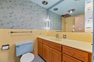 9701 Kedvale Ave, Skokie, IL 60076 - Photo 21