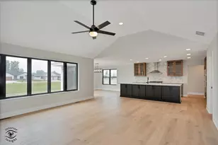 974 Tallgrass Ln, Manteno, IL 60950 - Photo 5