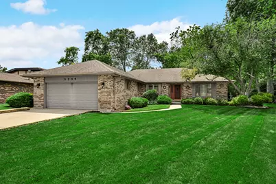 5239 Laramie Court, Oak Forest, IL 60452 - Photo 3