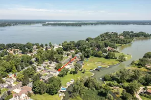 36785 N Lake St, Ingleside, IL 60041 - Photo 3