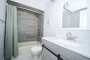 7942 W Addison St, Chicago, IL 60634 - Photo 19