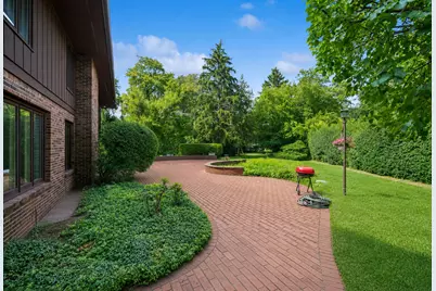 201 Aspen Lane, Highland Park, IL 60035 - Photo 27